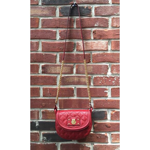 MARC JACOBS Red Quilted Leather Gold Crossbody Bag Shoulder Handbag - Picture 3 of 12